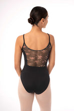 Lade das Bild in den Galerie-Viewer, Spaghettiträger Trikot mit floralem Muster