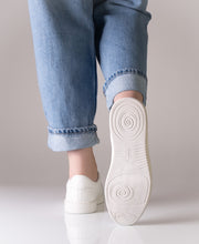 Lade das Bild in den Galerie-Viewer, Outdoor Dancesneaker Werner Kern