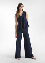 Lade das Bild in den Galerie-Viewer, Weit geschnittene Hose aus Stretch-Jersey - Bio Baumwolle