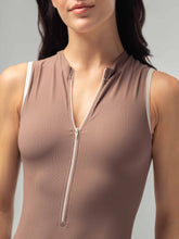 Lade das Bild in den Galerie-Viewer, AURA MOCHA