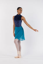 Lade das Bild in den Galerie-Viewer, Wickelrock in zwei Längen