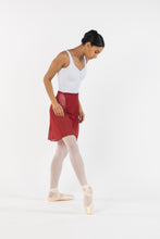 Lade das Bild in den Galerie-Viewer, Wickelrock in zwei Längen