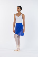 Lade das Bild in den Galerie-Viewer, Wickelrock in zwei Längen