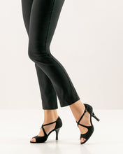 Lade das Bild in den Galerie-Viewer, Martha - Nueva Epoca