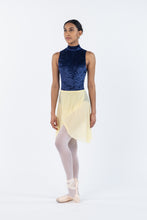 Lade das Bild in den Galerie-Viewer, Wickelrock in zwei Längen