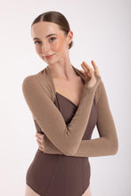 Lade das Bild in den Galerie-Viewer, Intermezzo Darcy Shrug Bambusfaser
