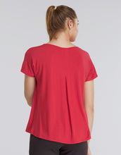 Lade das Bild in den Galerie-Viewer, Fließendes T-Shirt aus Bambusviskose

